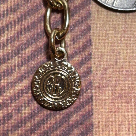 Super Wide Signed RJ Graziano Multi Strand Gold Tone Circle Links Bracelet - Picture 4 of 8